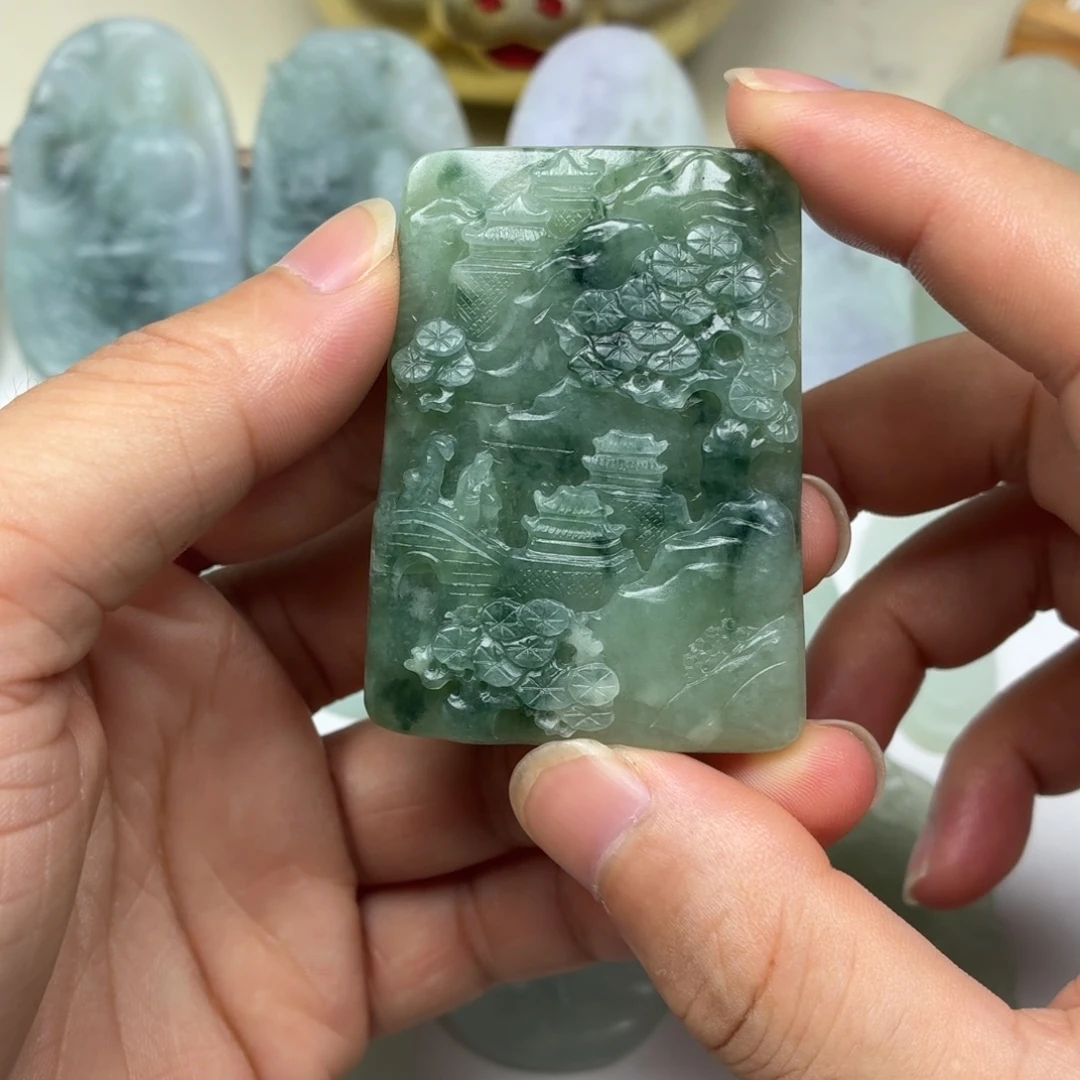 未镶嵌定制翡翠山水牌