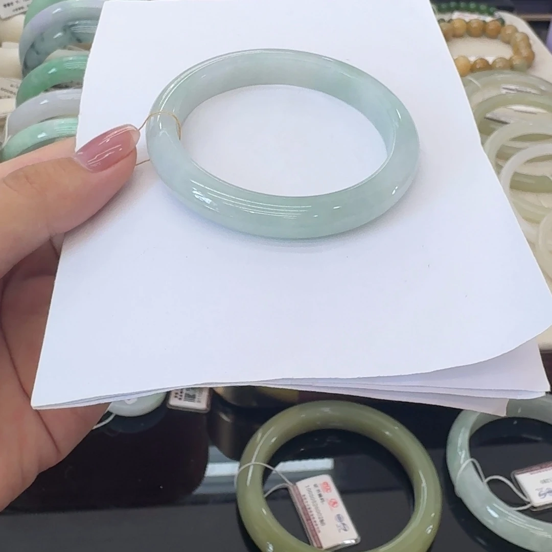 翡翠未镶嵌手镯(序号16)点菜看细节