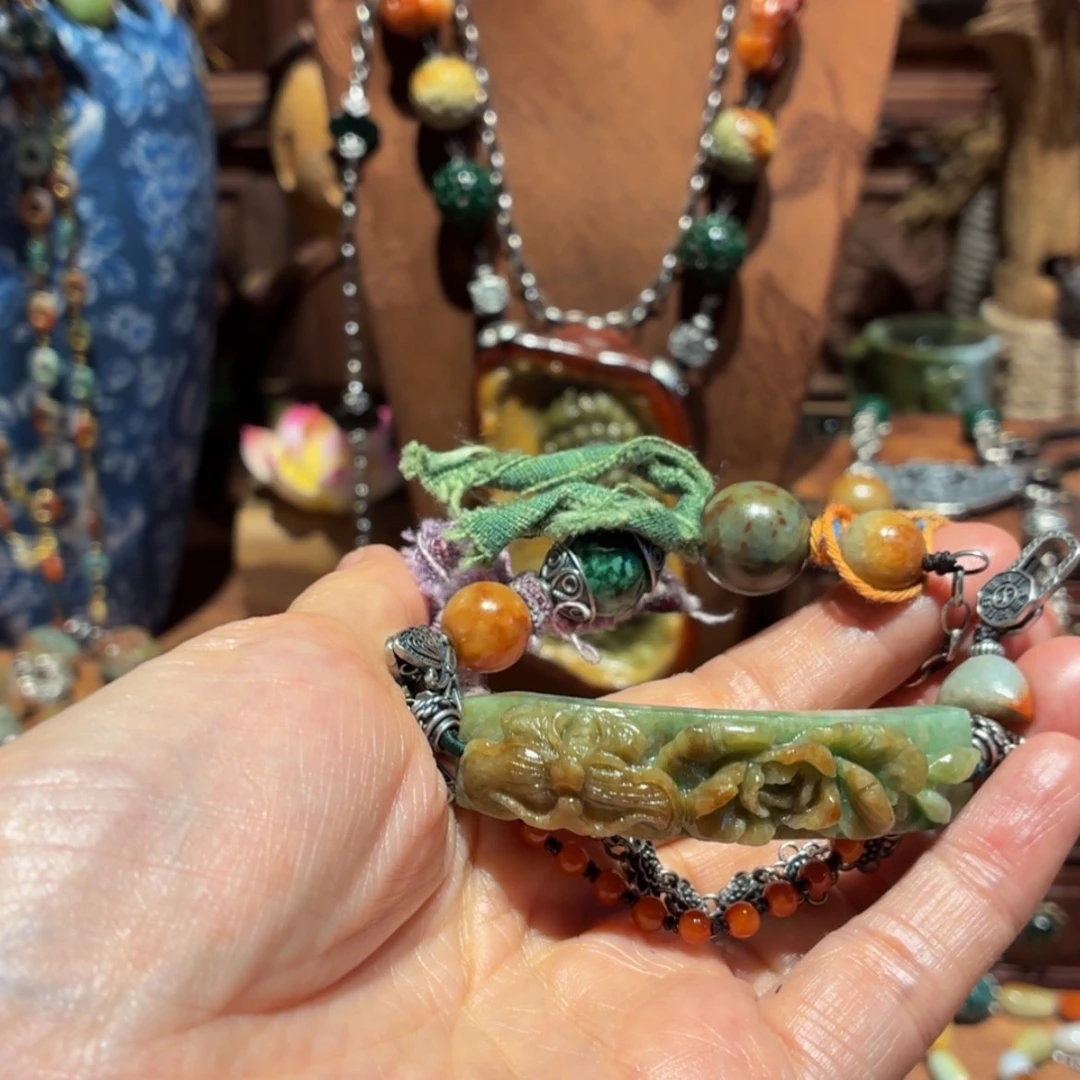 【闪购商品】颈饰未镶嵌翡翠