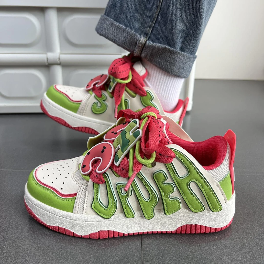 潮牌西瓜红面包滑板鞋子女学生百搭小众设计感字母运动鞋
