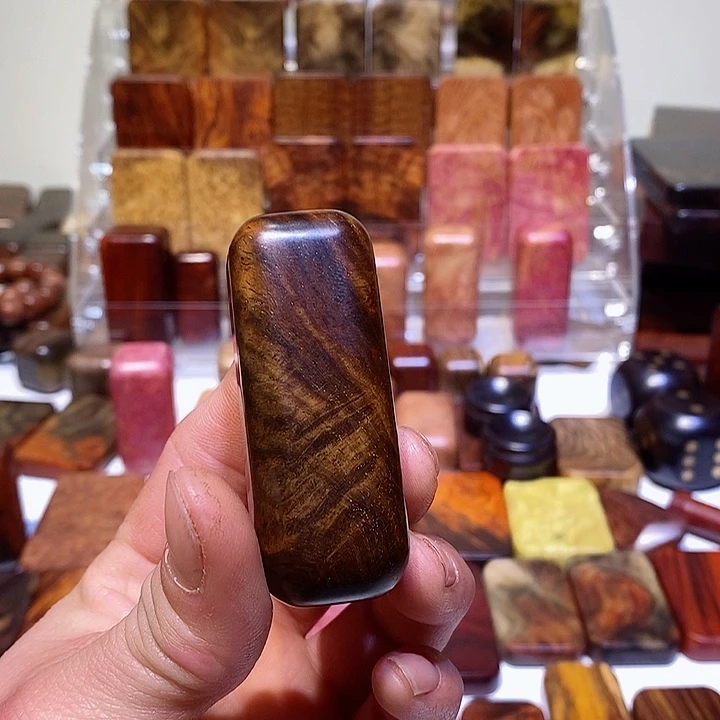 木r****i木质把玩件655555个