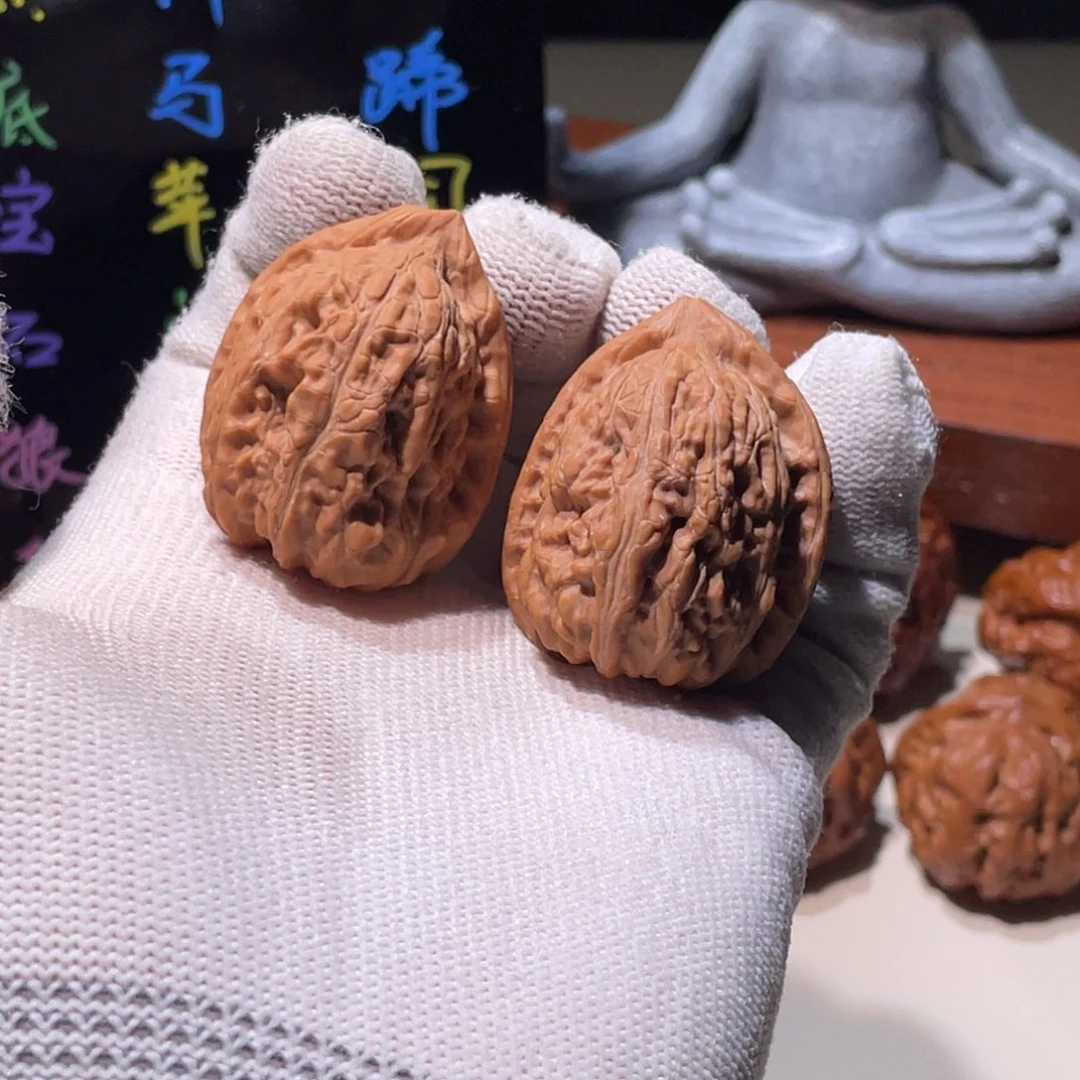 文玩核桃把件赤龙鸡心.32.35,6168