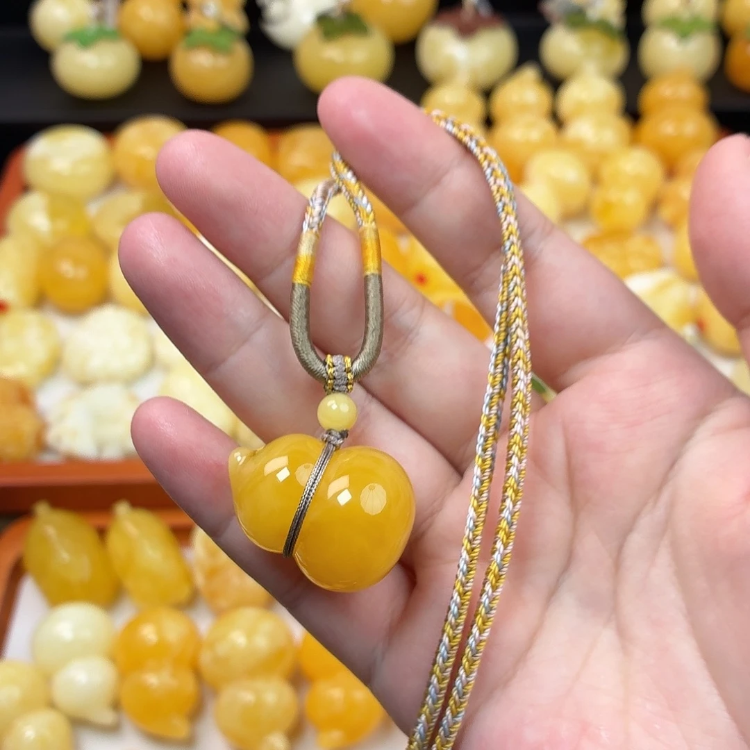 蜜蜡未镶嵌毛衣链蜜蜡