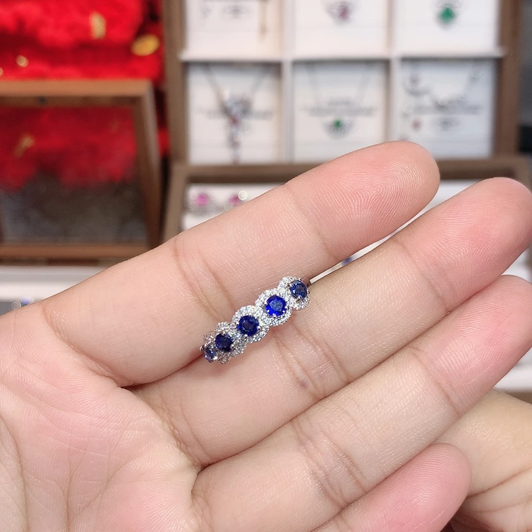 18K金镶嵌蓝宝石戒指1.02ct/七天无理由