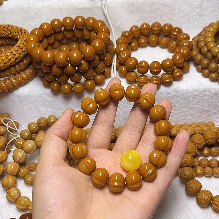 孙***生猴头核桃吊坠精品