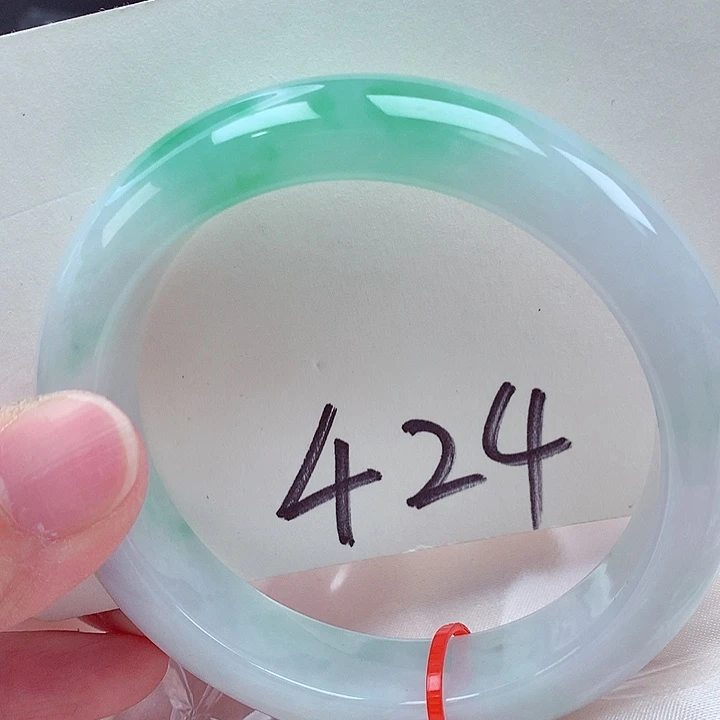 翡翠未镶嵌手镯翡翠