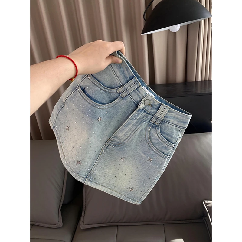 大码高腰a字烫钻牛仔短裙女夏季2025新款显瘦短款包臀半身裙子潮