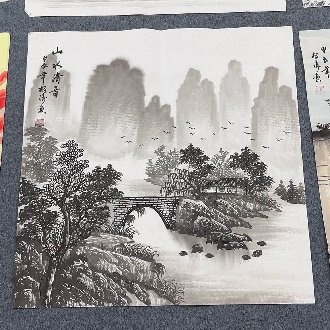国画尺寸70X70手绘作品