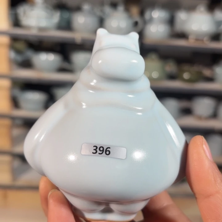 杯茶宠月白釉………………396