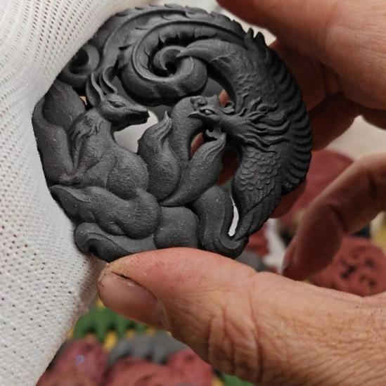 泥塑黑龙涎香方九尾凤凰福利价