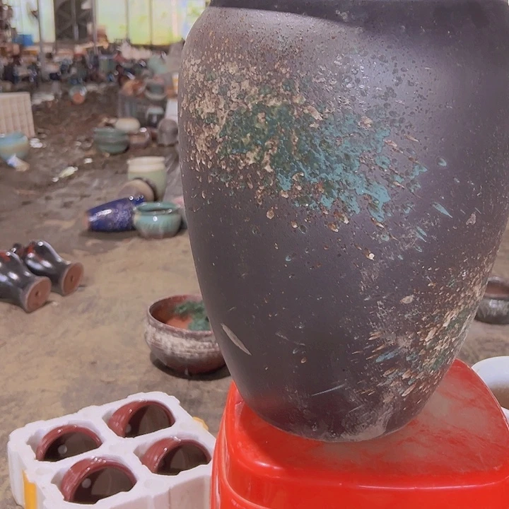 紫砂花盆口径 26高度41