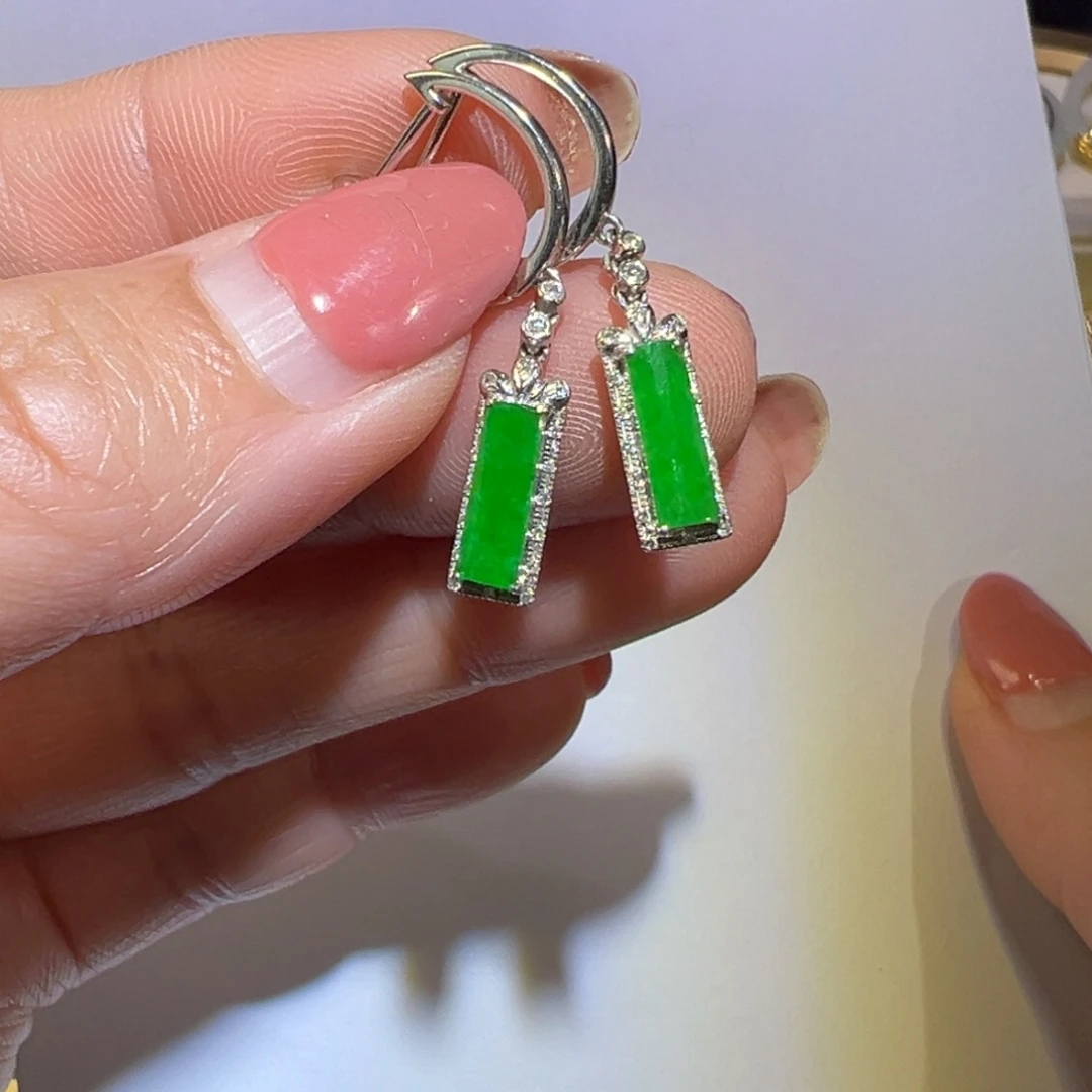 翡翠颈饰18K金镶嵌耳环