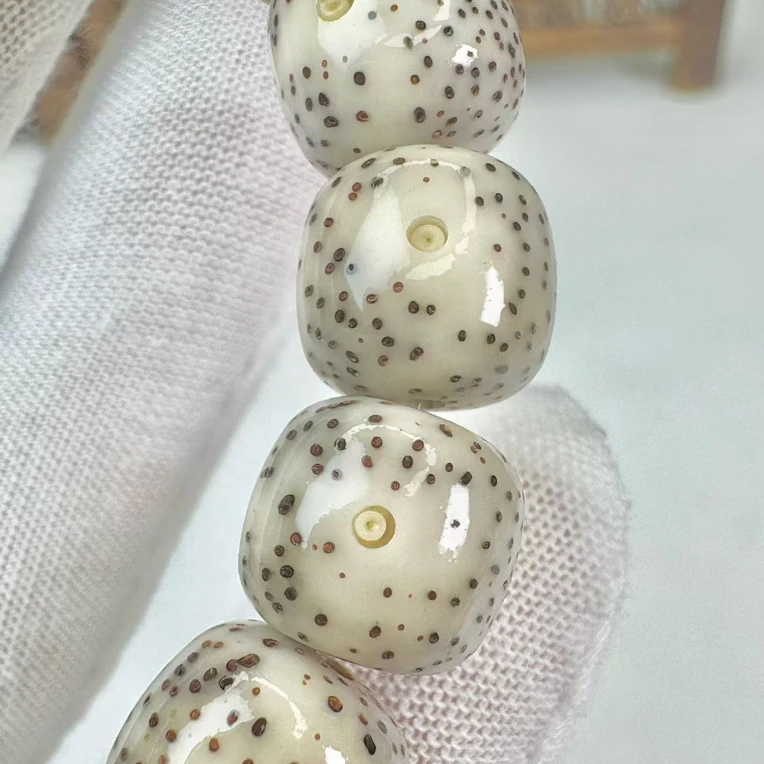 【黄金瞳大眼睛】白冰星月菩提10X11桶手串留白大油性高