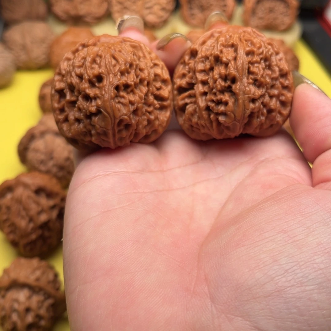 吊坠桃核43南疆石文玩核桃