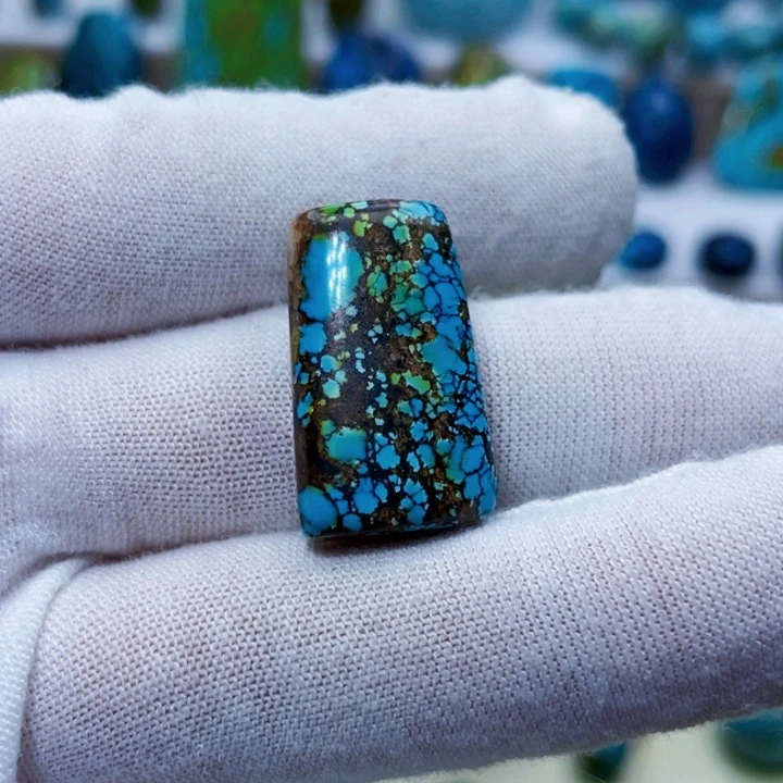 绿松石未镶嵌饰品