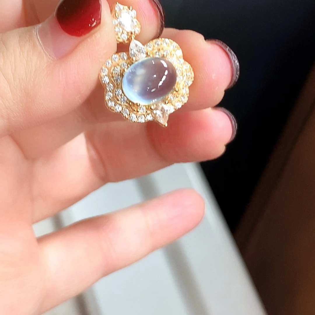 v***t蛇纹石玉银S925镶嵌吊坠