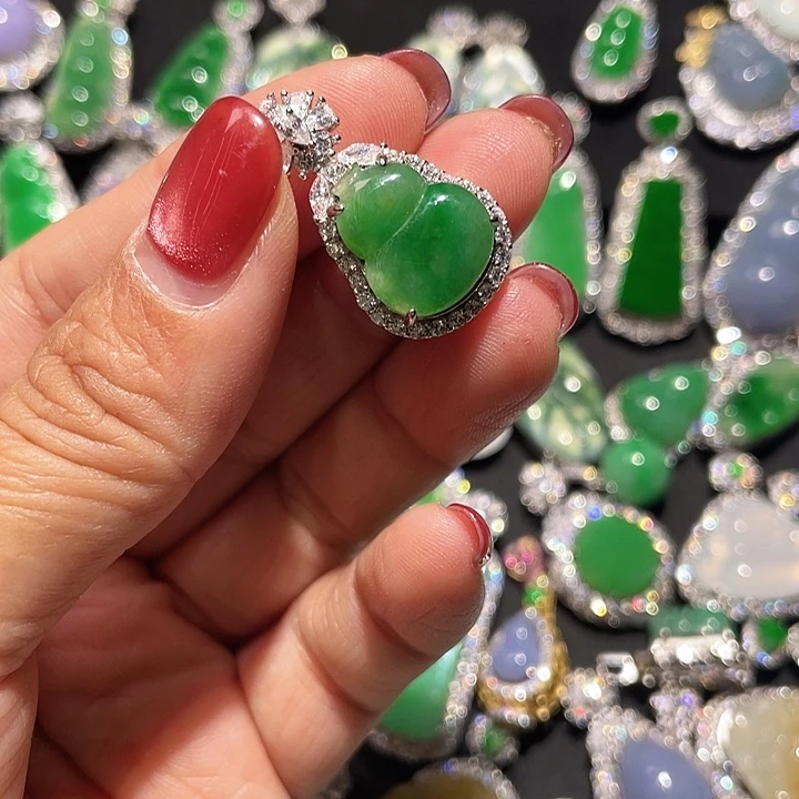 翡翠银S925镶嵌颈饰