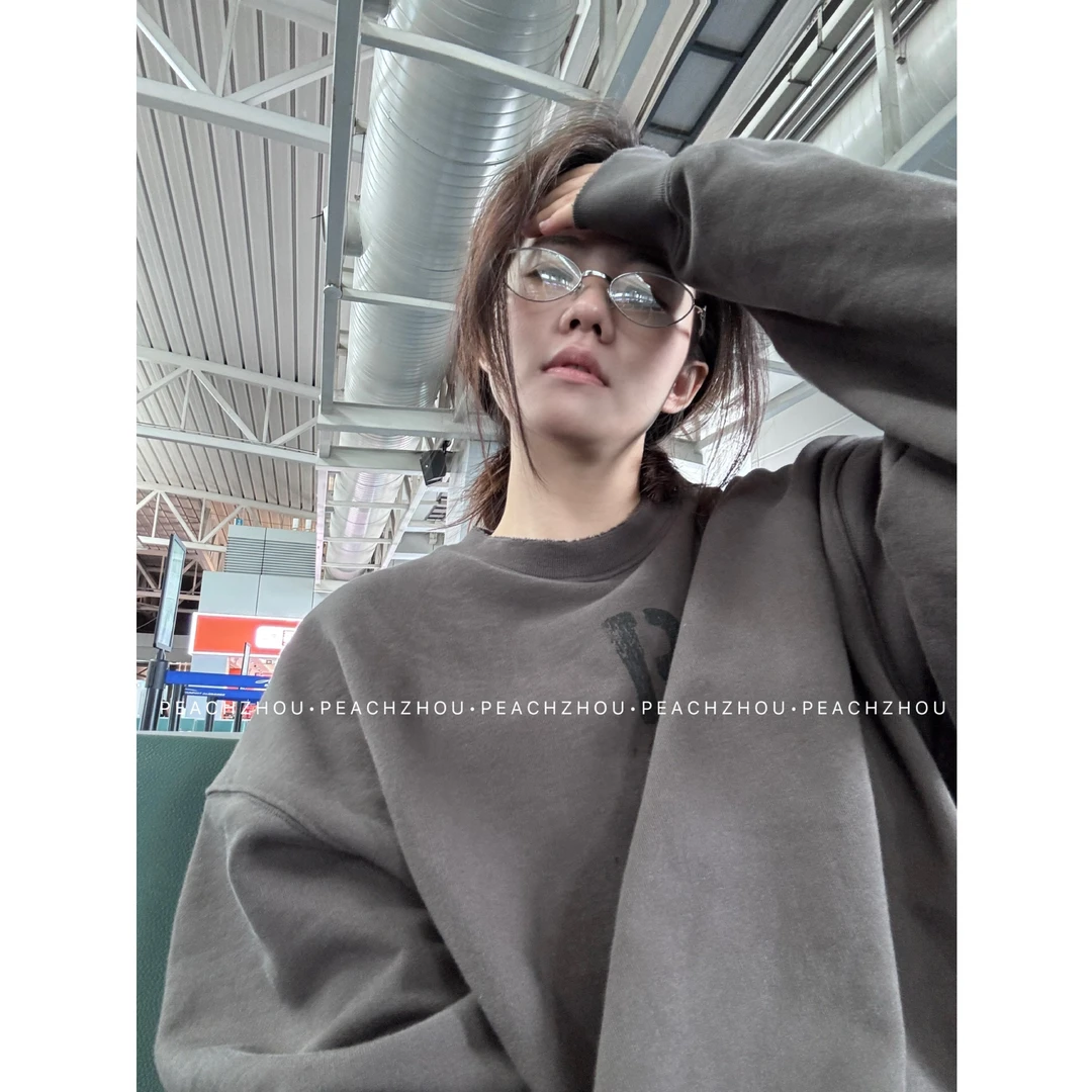 『PEACHZHOU』磨破做旧'13'印花毛圈宽松圆领卫衣美式休闲套头长袖