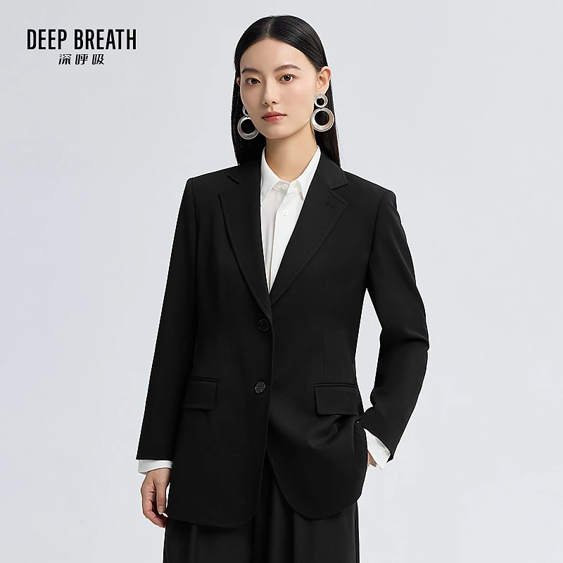 DEEP BREATH深呼吸通勤平驳领两颗扣直身型纯色西装外套女A401708