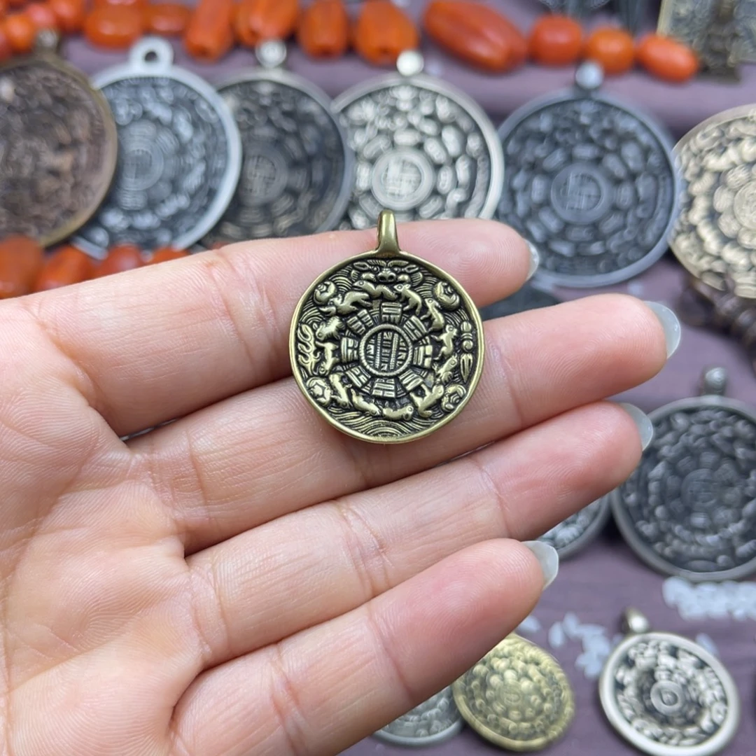 亮***泥塑特色手工艺品