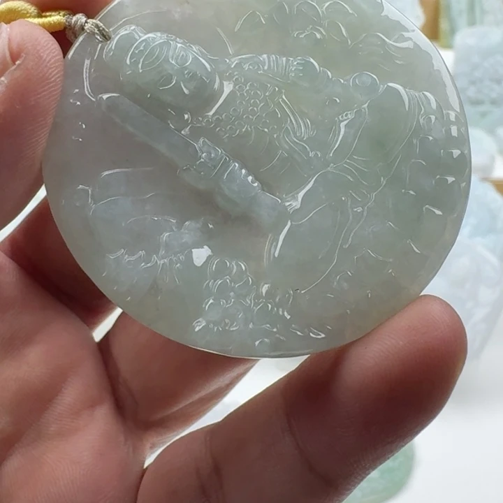 翡翠未镶嵌颈饰天然缅甸A货翡翠