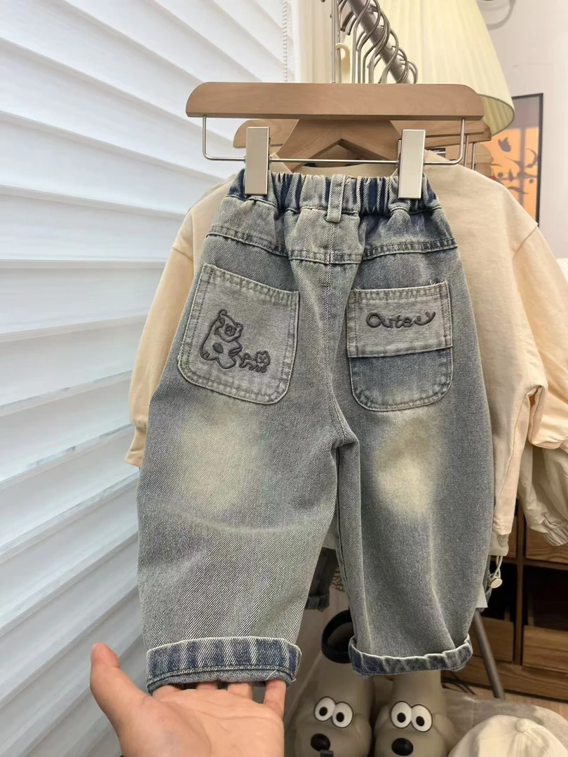 小文艺刺绣小熊春季韩版男女童水洗软牛仔裤