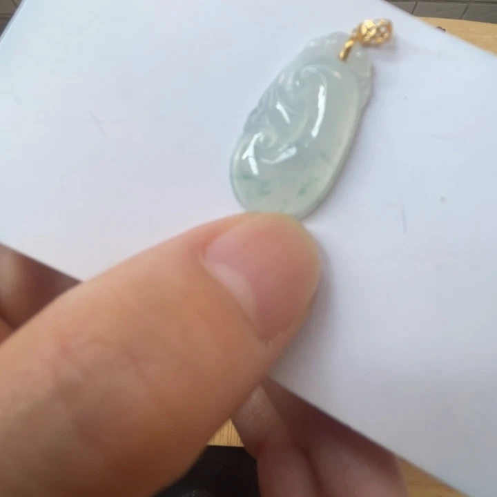 翡翠未镶嵌吊坠(不含链)翡翠