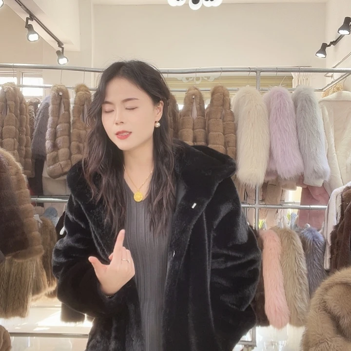 长款黑色毛毛大衣外套