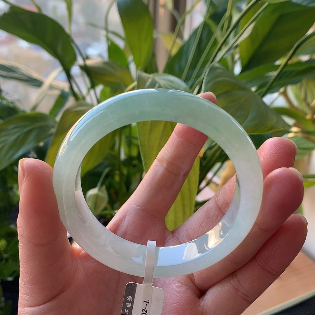 翡翠未镶嵌手镯天然翡翠手镯
