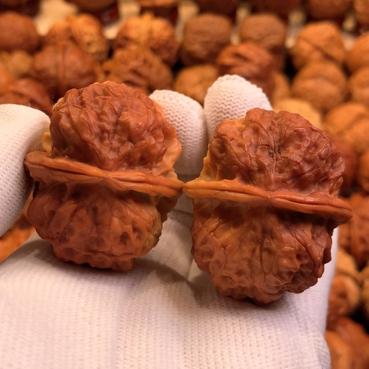 文玩核桃吊坠16哦哦哦