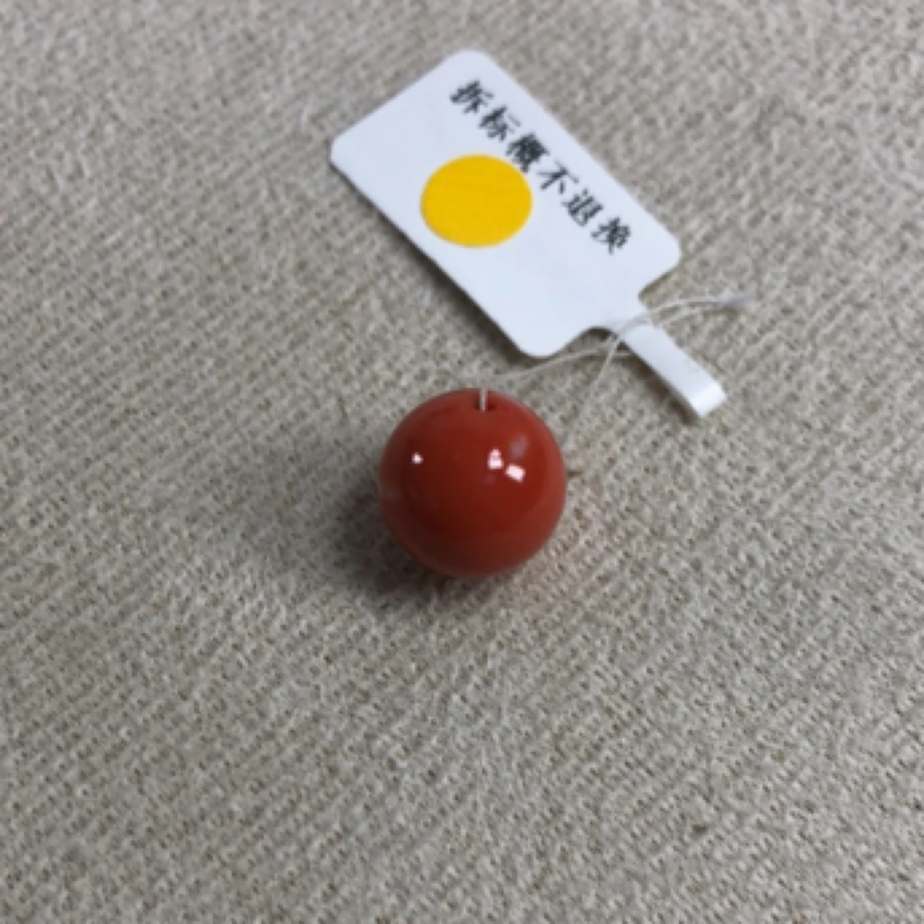 天然红色珊瑚珠on