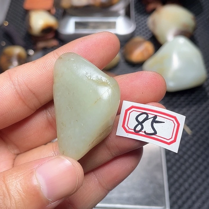 未镶嵌和田玉挂件85