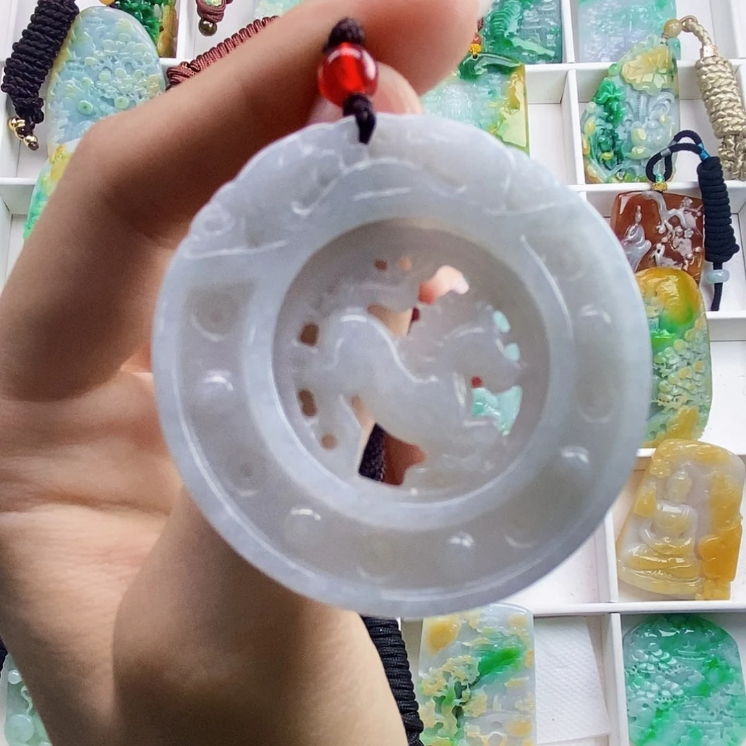 颈饰未镶嵌翡翠翡翠