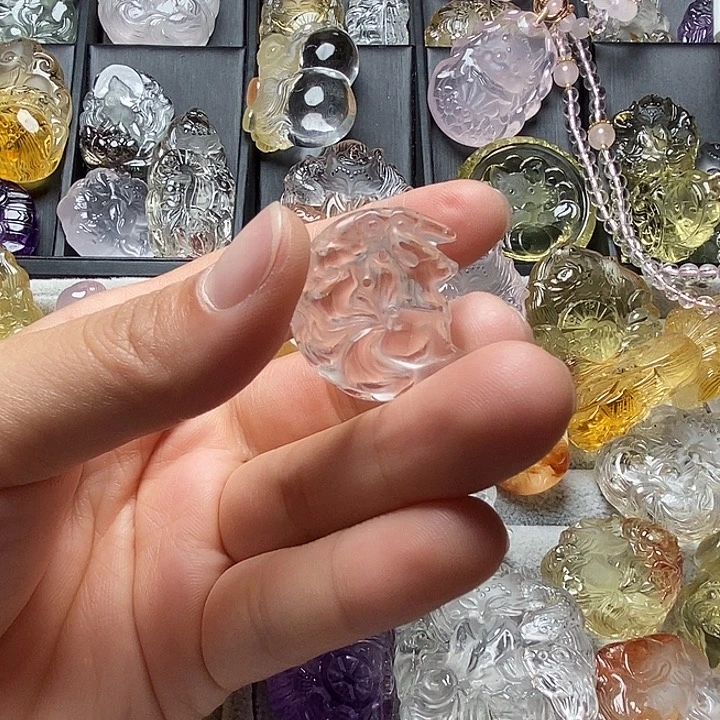 未镶嵌颈饰水晶水晶吊坠