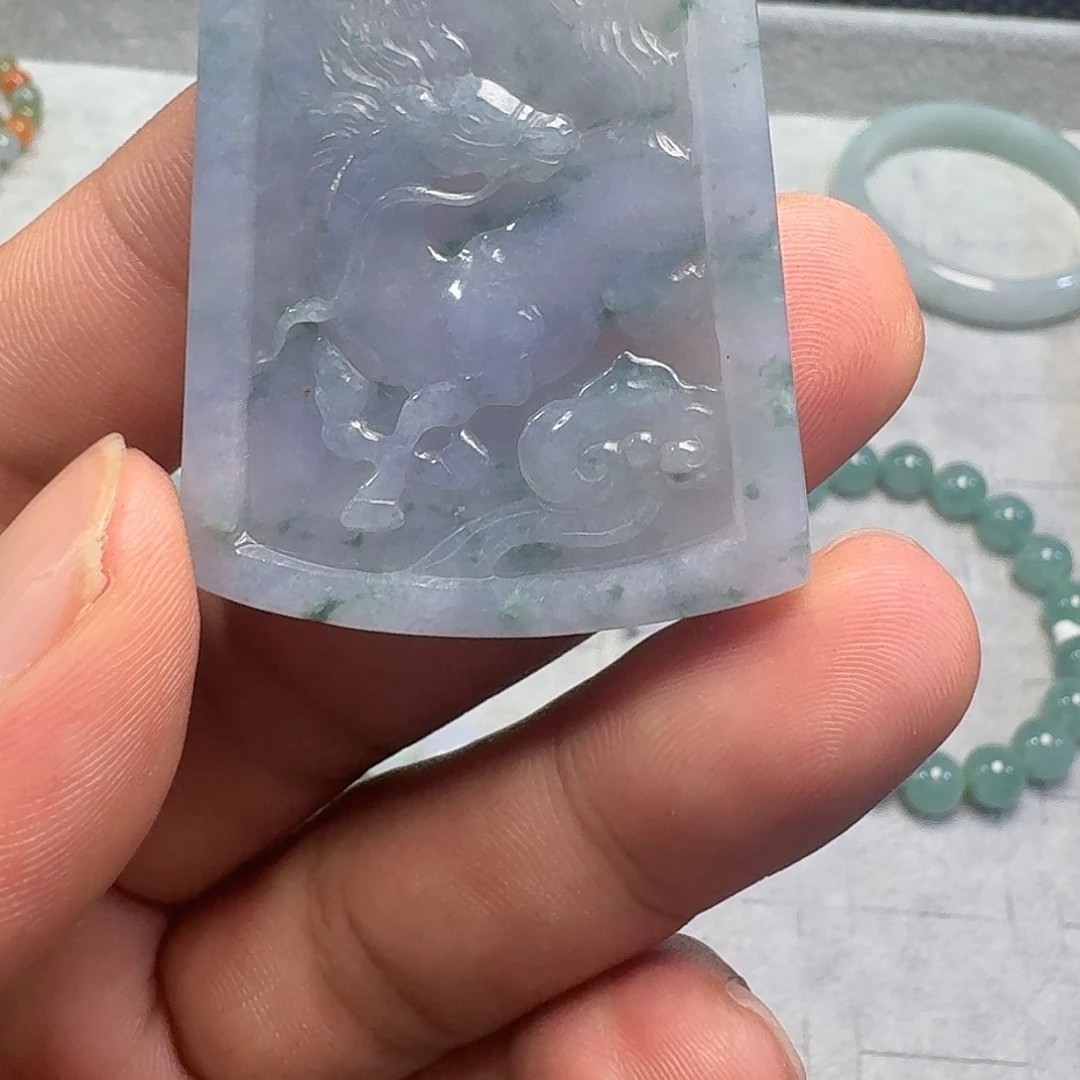 定制翡翠未镶嵌牌子
