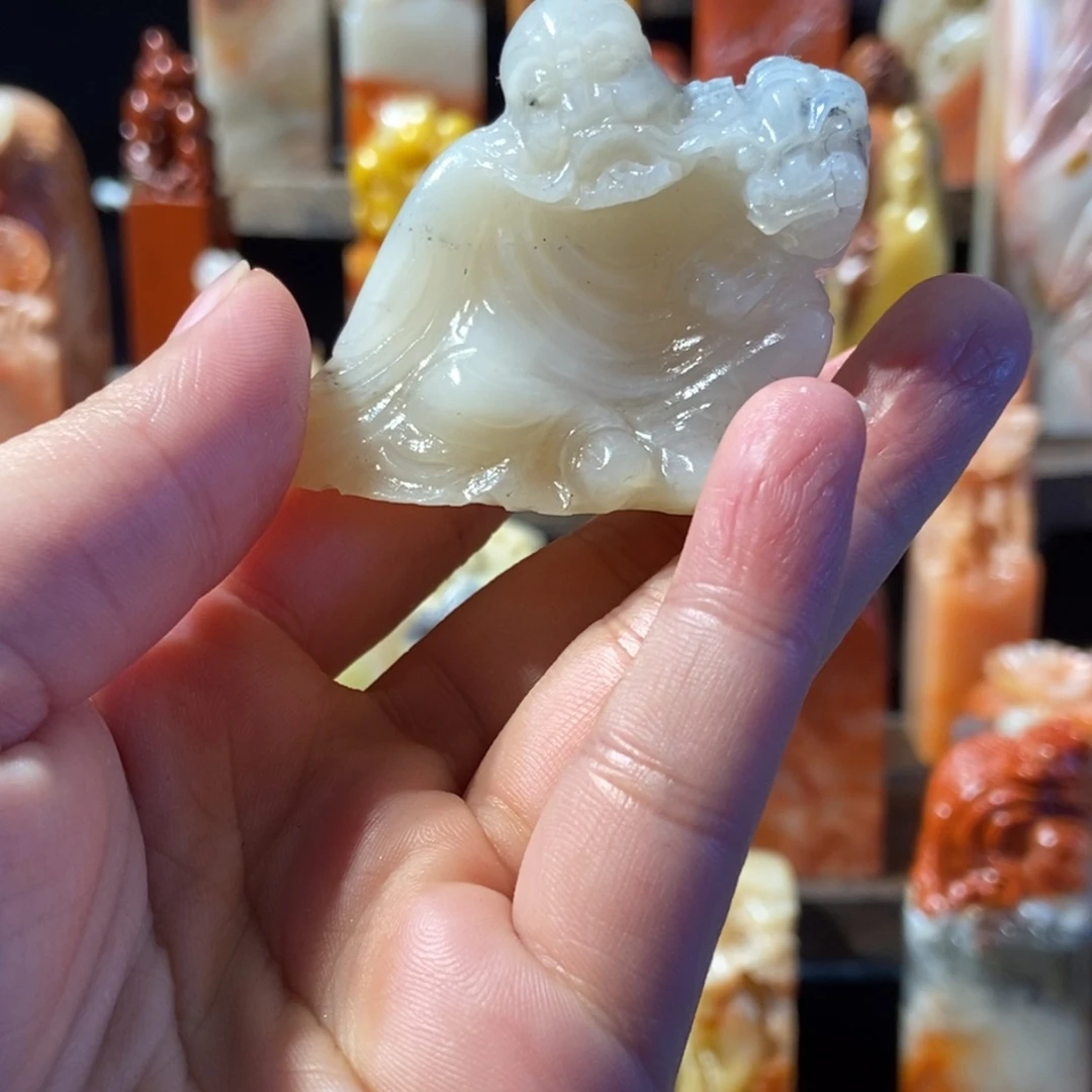 寿山石印石降龙伏虎佛像