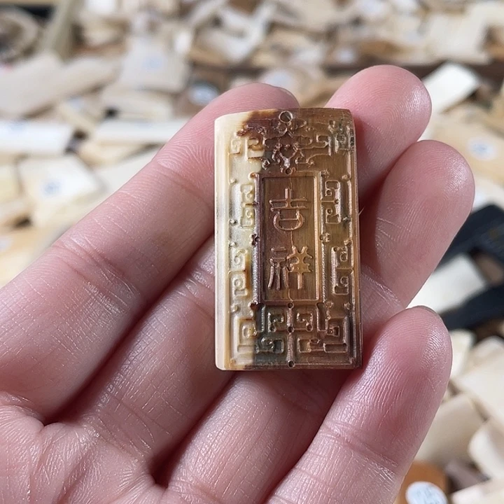 泥塑不打孔联系客服