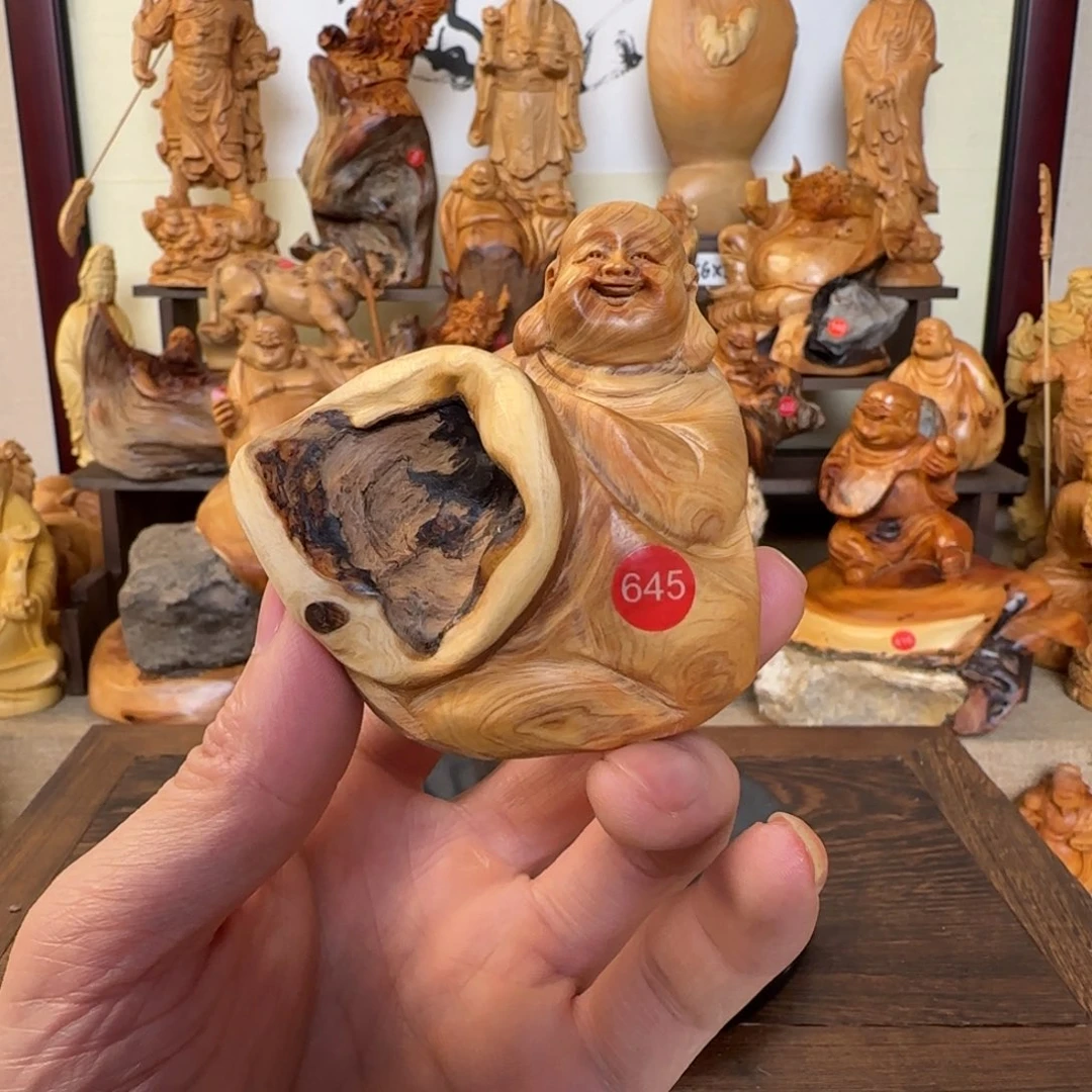 崖柏小木匠艺雕一物一拍