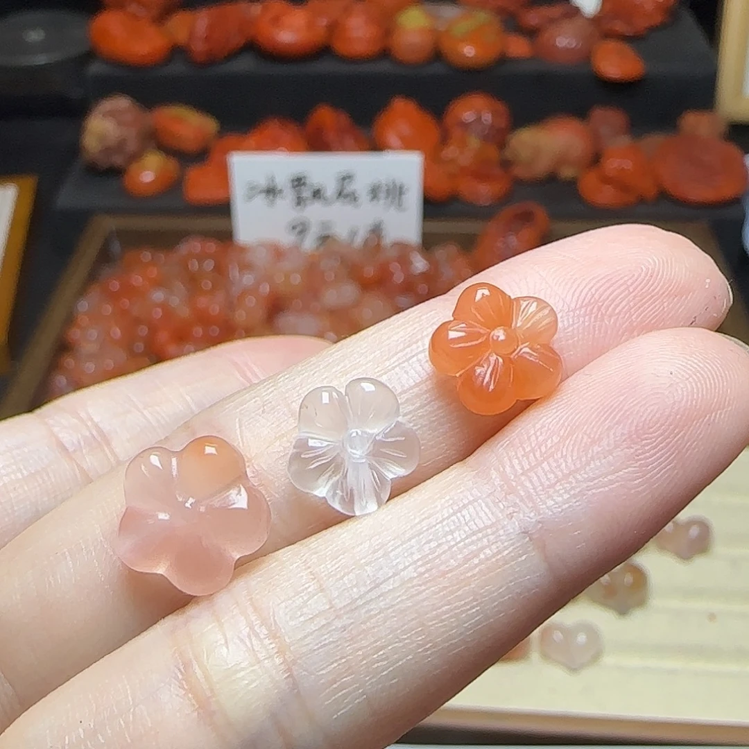 山***日南红玛瑙未镶嵌颈饰