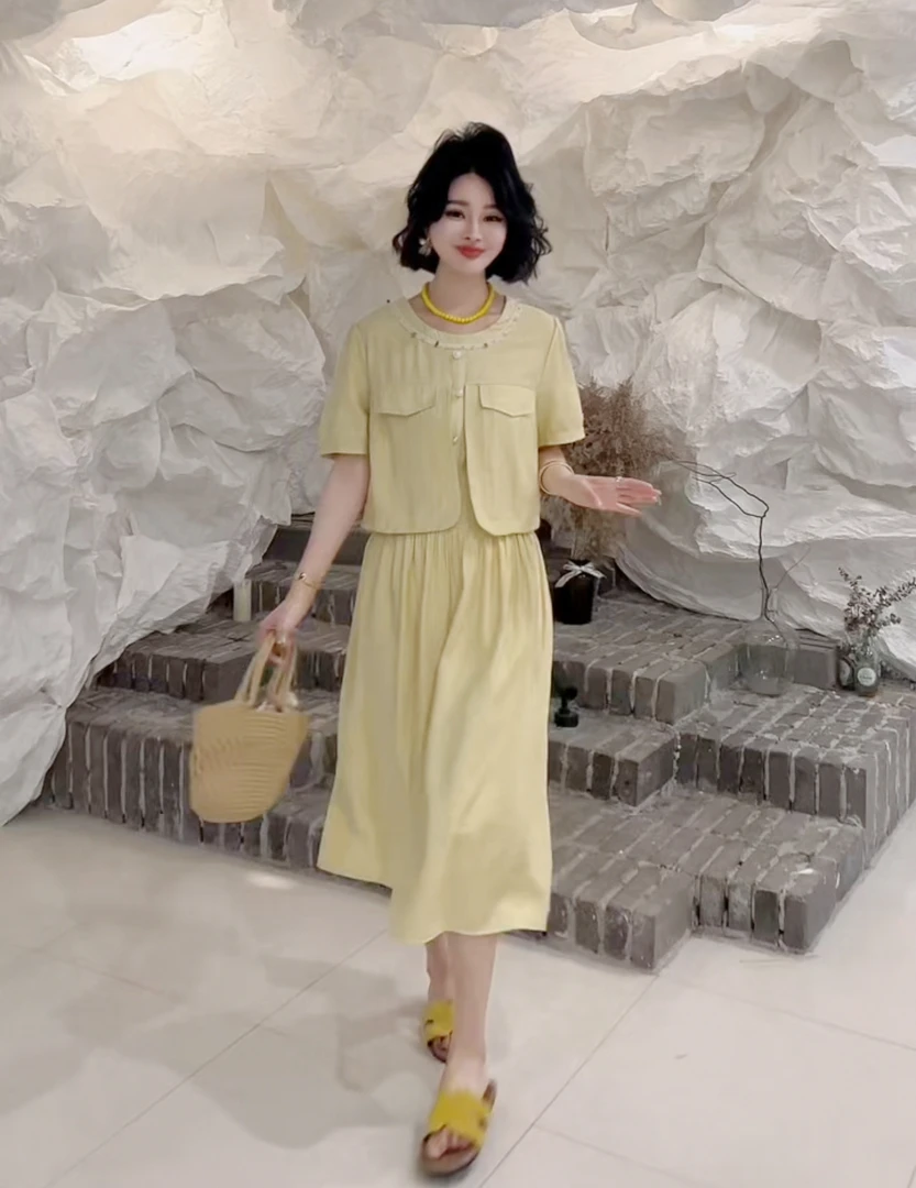 假两件连衣裙2025夏季新款韩版大码收腰显瘦遮肉拼接设计感中长裙