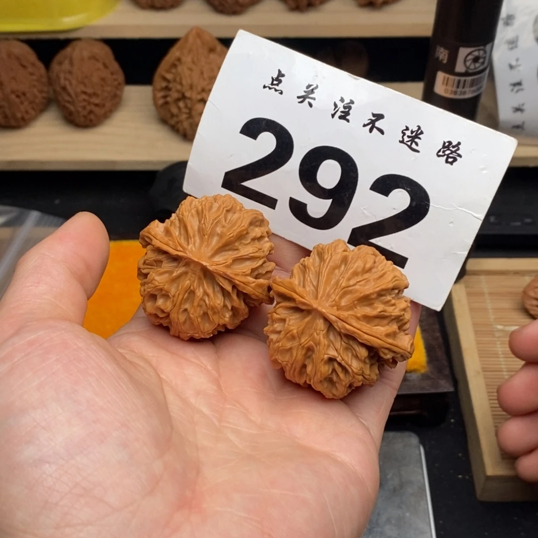 文玩核桃吊坠42苹果