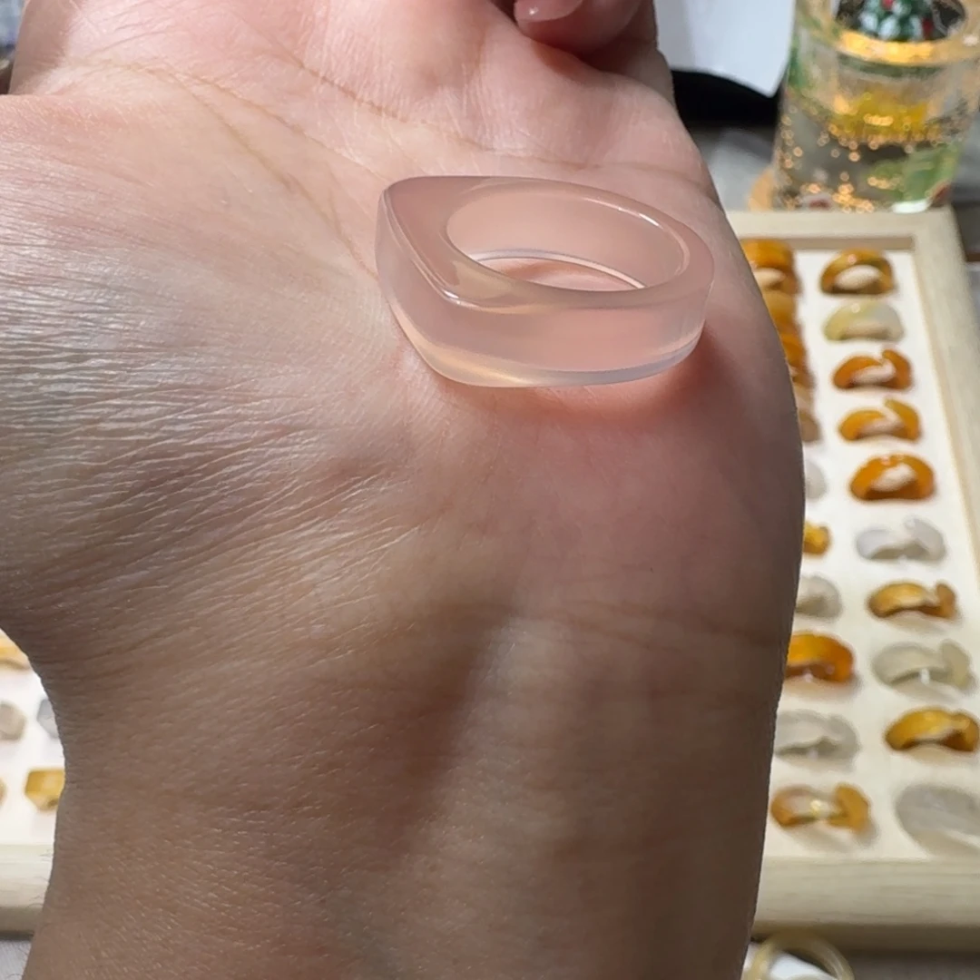 未镶嵌戒指玛瑙/玉髓679港18