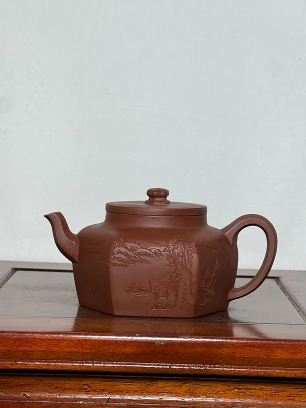 宜兴紫砂壶紫泥六方井栏（刻字）