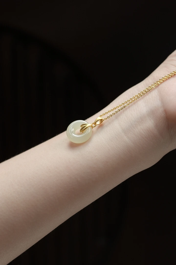 和田玉白玉糯化竹节平安扣平安环吊坠