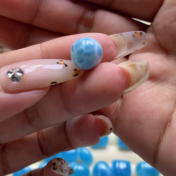 卡***卡针钠钙石（海纹石）未镶嵌颈饰