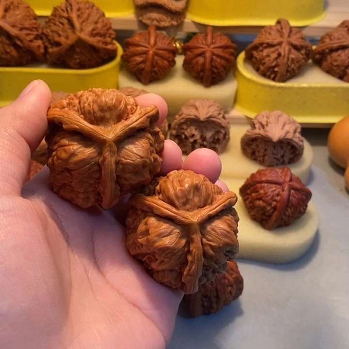 用***8吊坠文玩核桃jnnbbbbbn