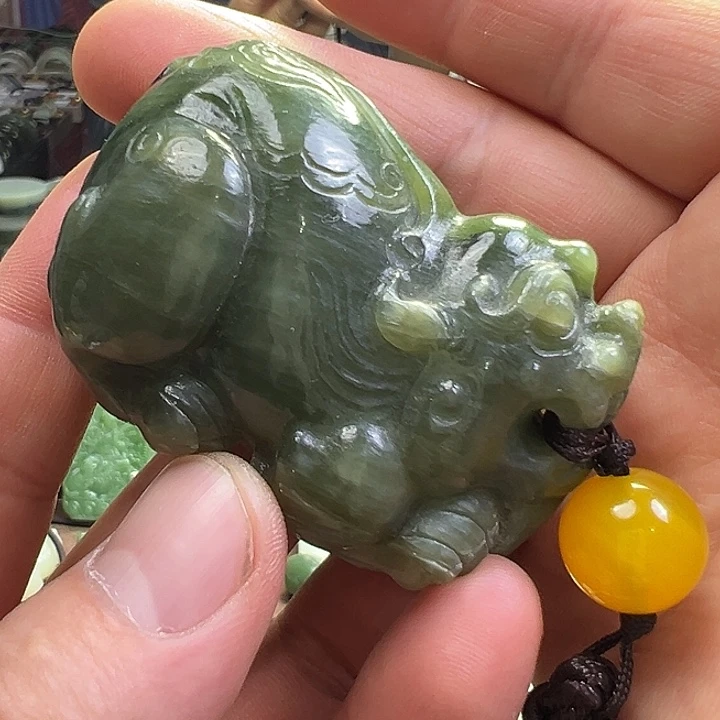 和田玉（碧玉）未镶嵌挂件貔貅