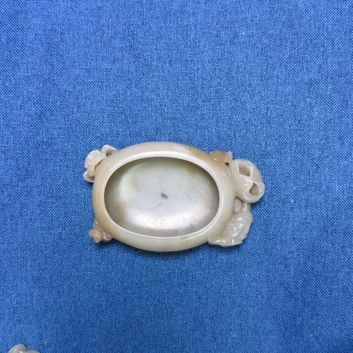 和田玉（糖玉）挂件未镶嵌