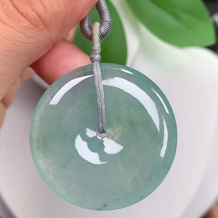 翡翠未镶嵌颈饰平安扣 35.5x5.9mm