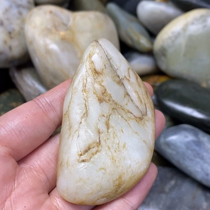 和田玉（糖玉）未镶嵌挂件